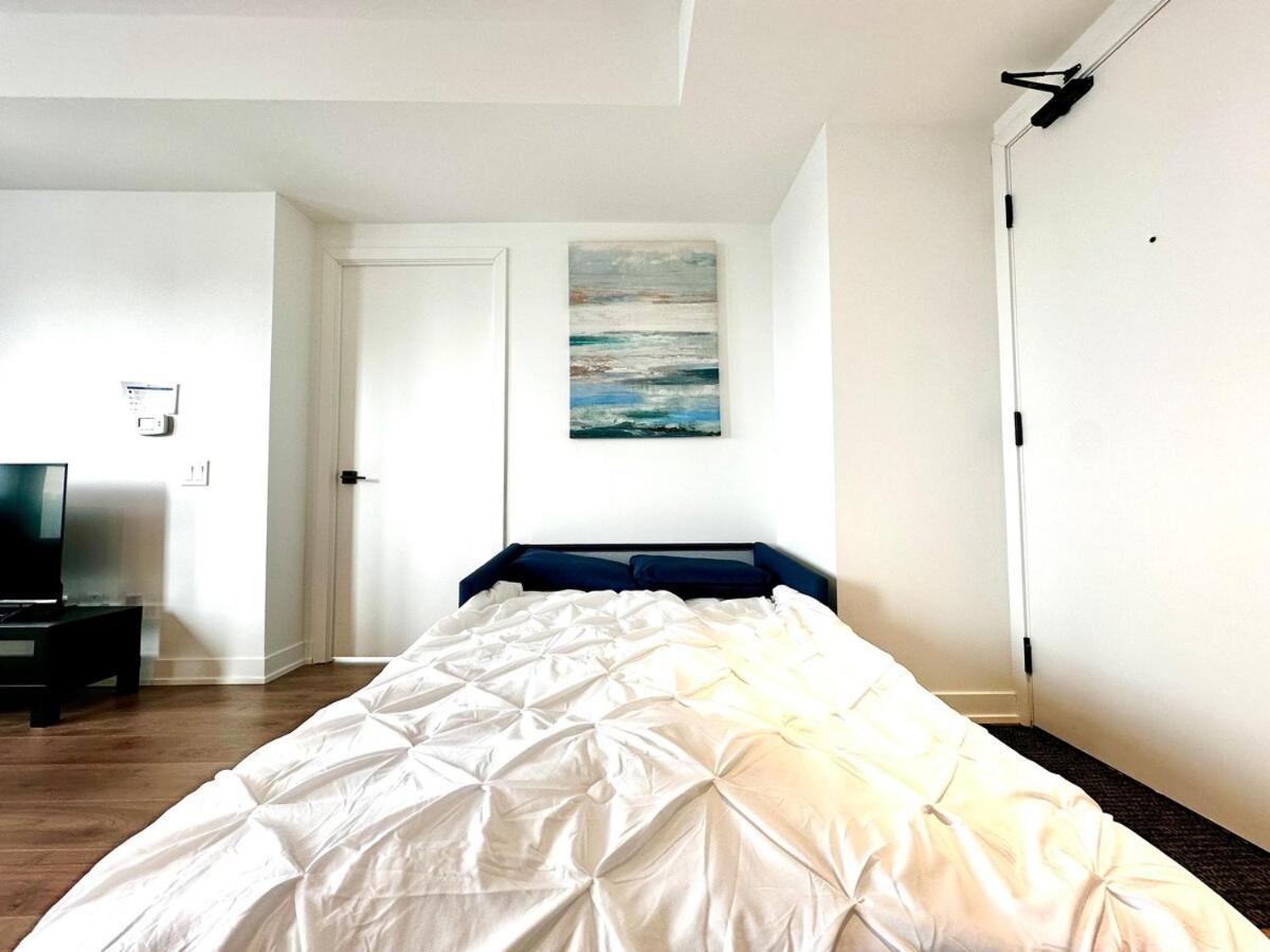 Super Skyline View In The Heart Of Apartment *